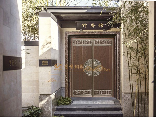 合理定制銅大門的時(shí)候應(yīng)該注意哪些問(wèn)題呢？