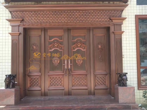 高、低檔銅門(mén)有什么區(qū)別？別墅銅門(mén)定制廠家告訴您！