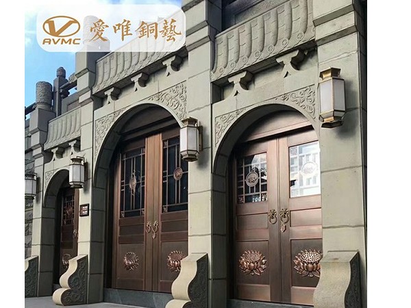 您知道嗎銅門和鑄鋁門的區(qū)別嗎？