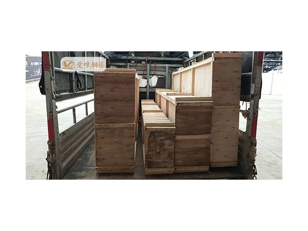 銅門制作廠家需要注重創(chuàng)新、產(chǎn)品、服務(wù)！